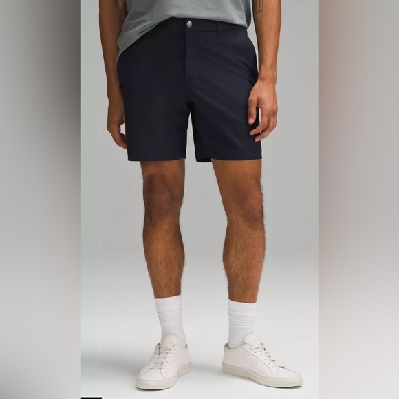 Mens Lululemon Commission Classic-Fit Short 9" *Warpstreme Navy Size 32 - Picture 1 of 8